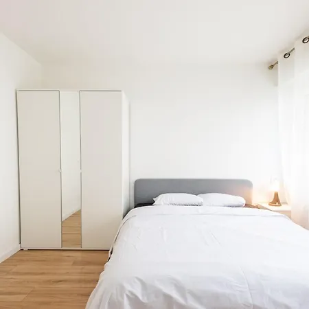 M51 Marquer Chambre En Colocation Centre-ville Annemasse